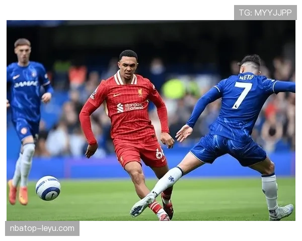 英超新星斯蒂尔闪耀赛场，助球队力克强敌赢得关键胜利