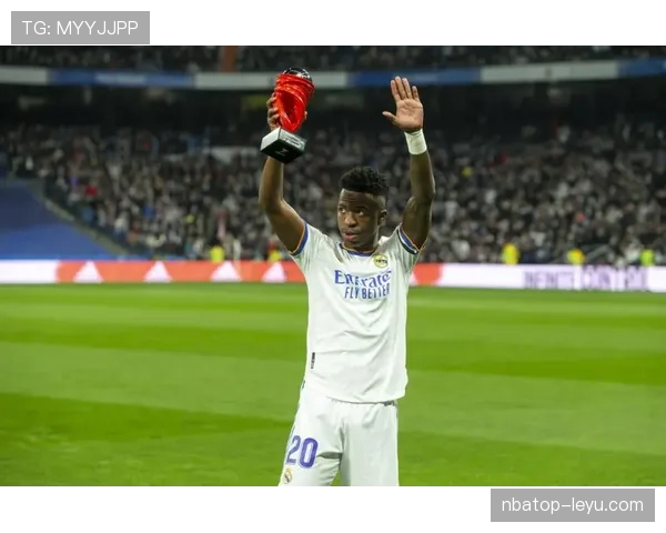 维尼修斯与萨卡：边路爆破手的终结效率分化与球权依赖偏移