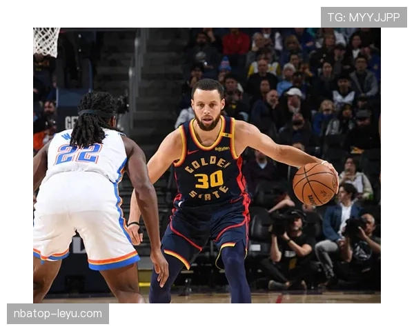 威金斯较上季无球切入为库里拉开空间提升投射效率